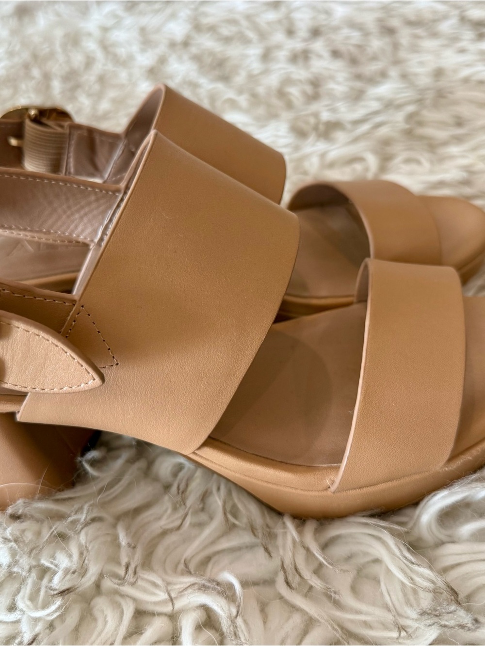 Camera Platform Sandal in Nude Leather - Picture 2 of 5
